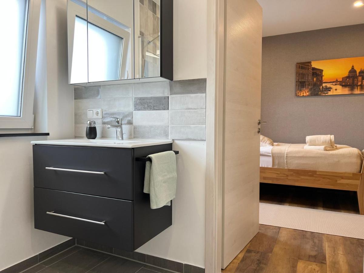 Grosse Wohnung Wellness + Sauna + Netflix Petershagen Kültér fotó